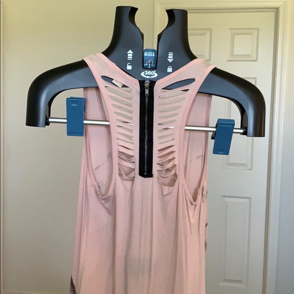 Rose Tank - Picture 2 of 3